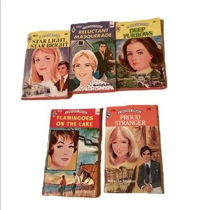 5 vintage 1970s a harlequin romance book Lot